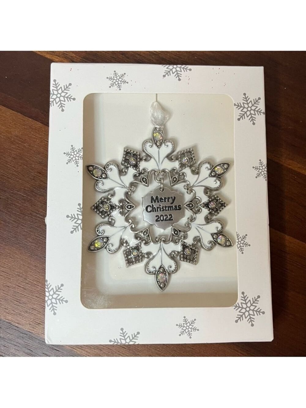 Laraine Christmas Tree Ornament 2022 Snowflake